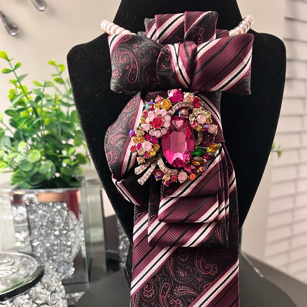 Pink & Burgundy Striped Paisley Tie with Jeweled Brooch
